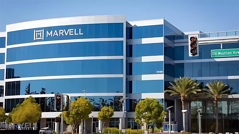 A New Auto Alliance: Infineon Taps Marvell's Ethernet Edge